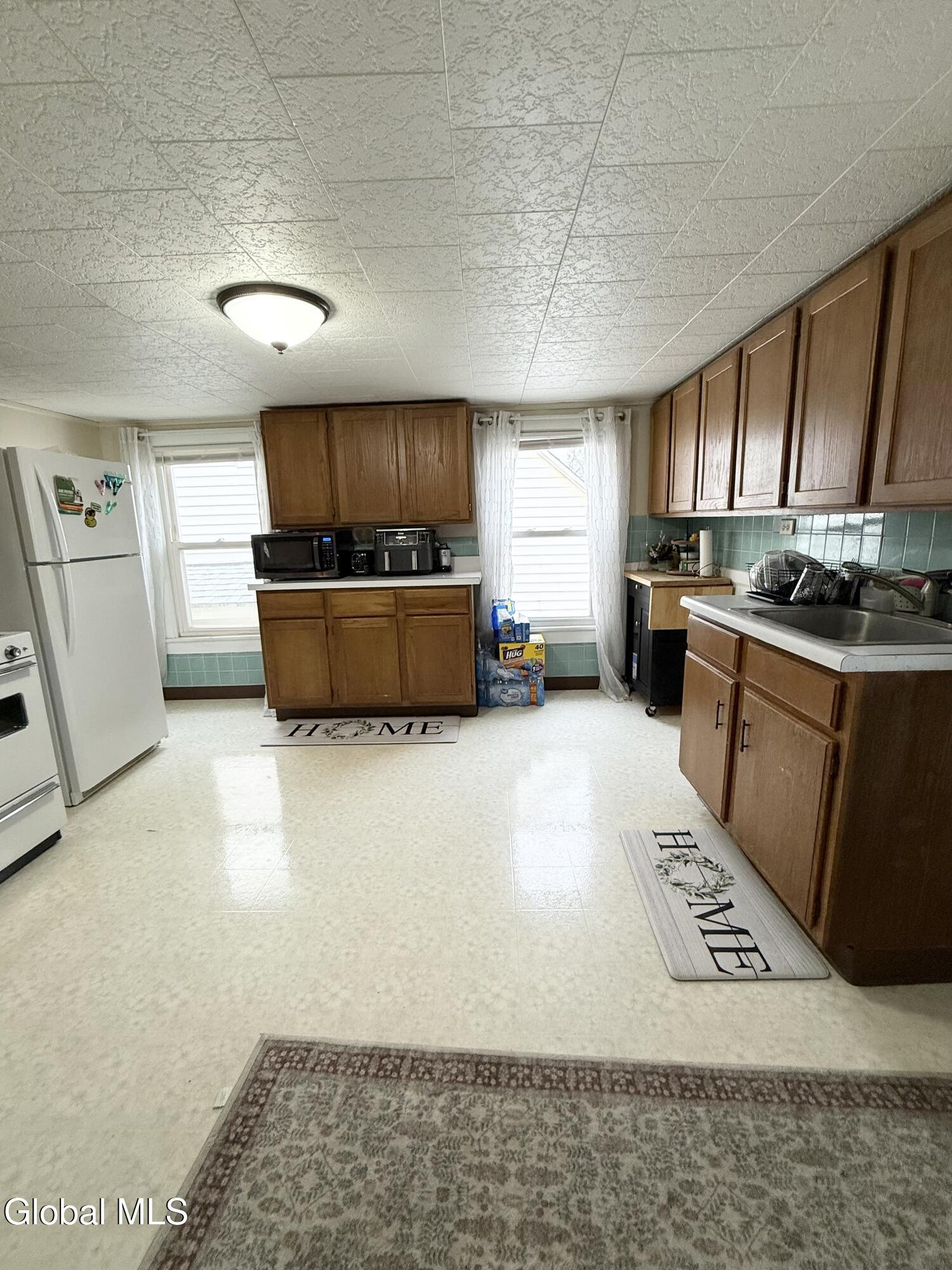 122 Hudson Avenue Cohoes NY 12047