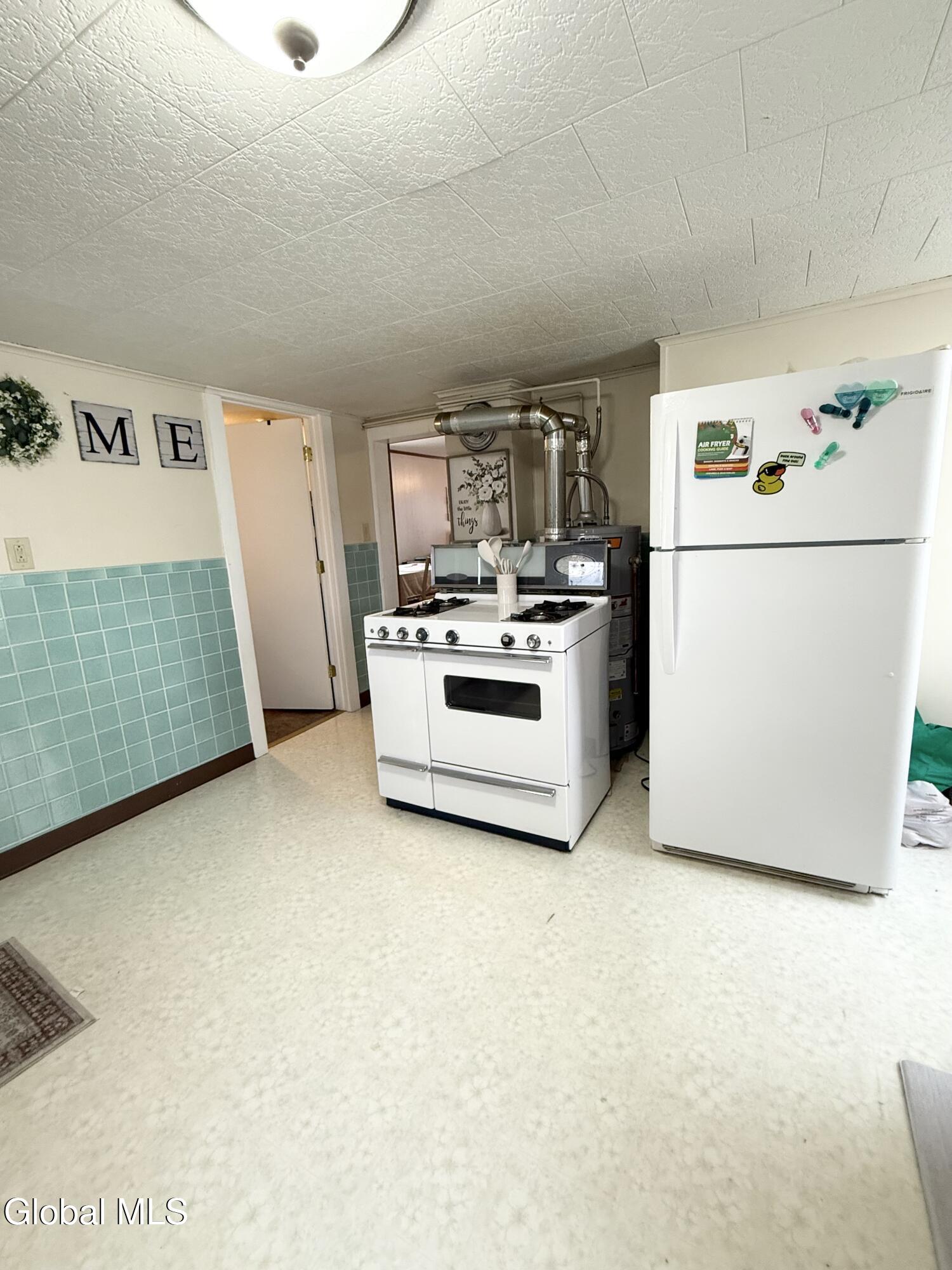 122 Hudson Avenue Cohoes NY 12047