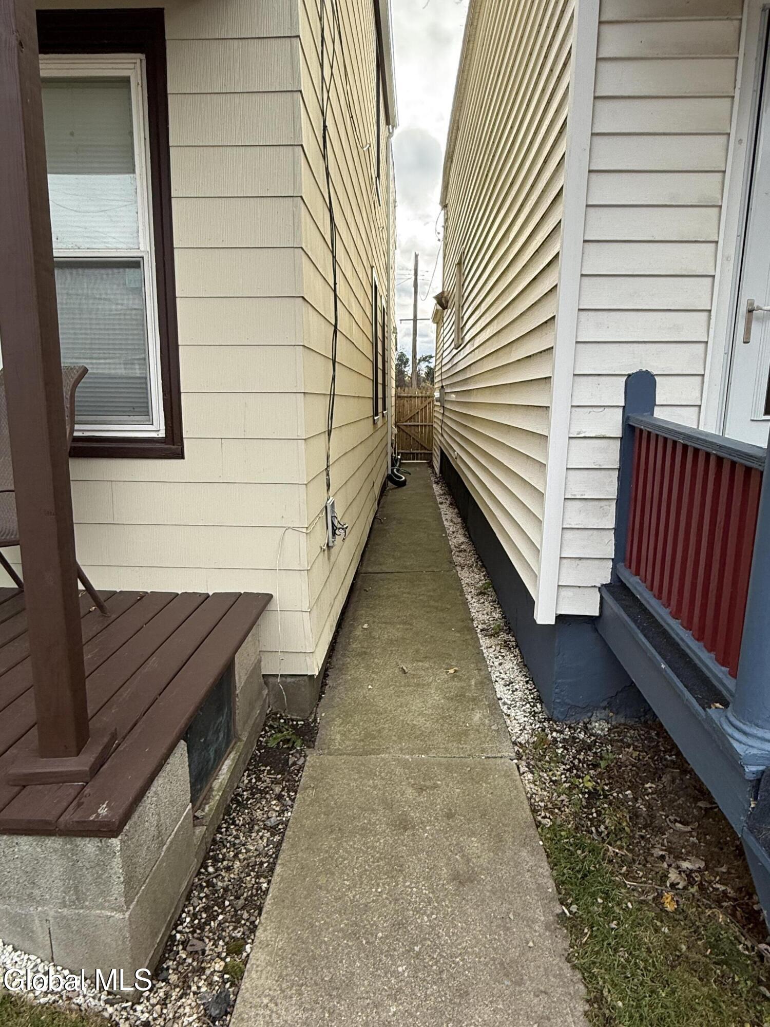 122 Hudson Avenue Cohoes NY 12047