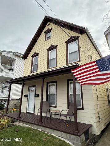 122 Hudson Avenue Cohoes NY 12047