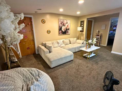 330 Broadway Rensselaer NY 12144