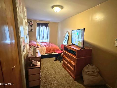 330 Broadway Rensselaer NY 12144