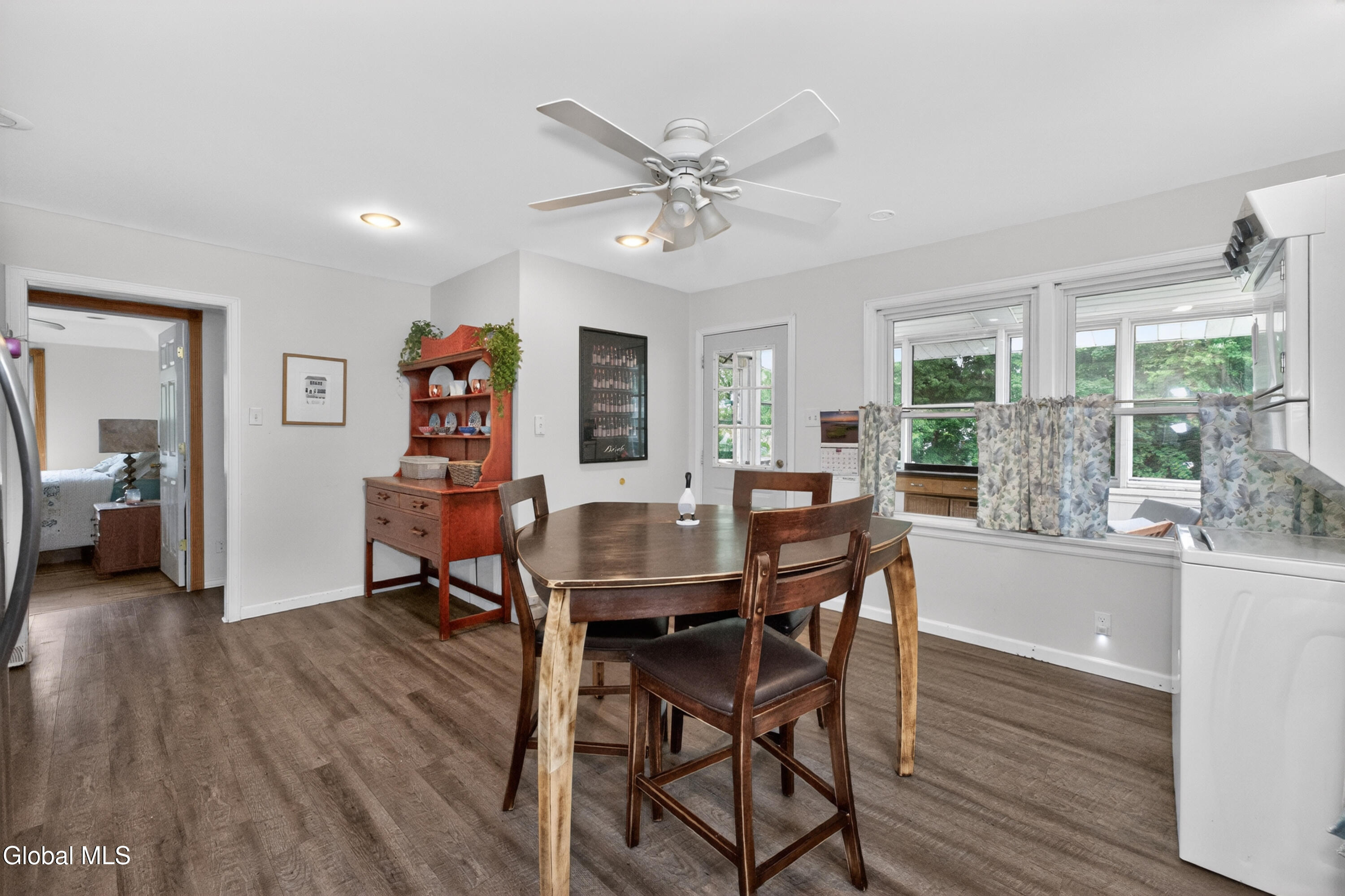 48 Schoolhouse Road Guilderland NY 12203