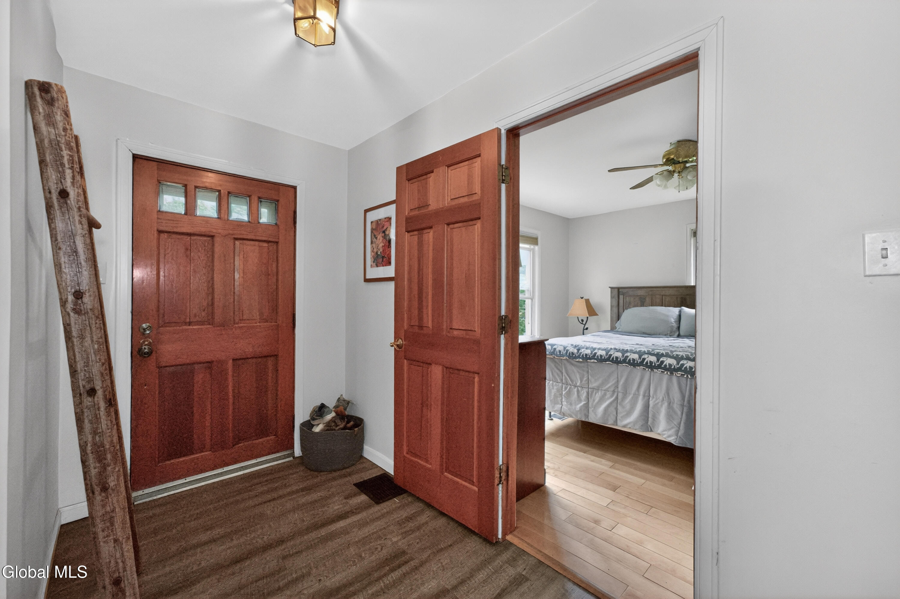48 Schoolhouse Road Guilderland NY 12203