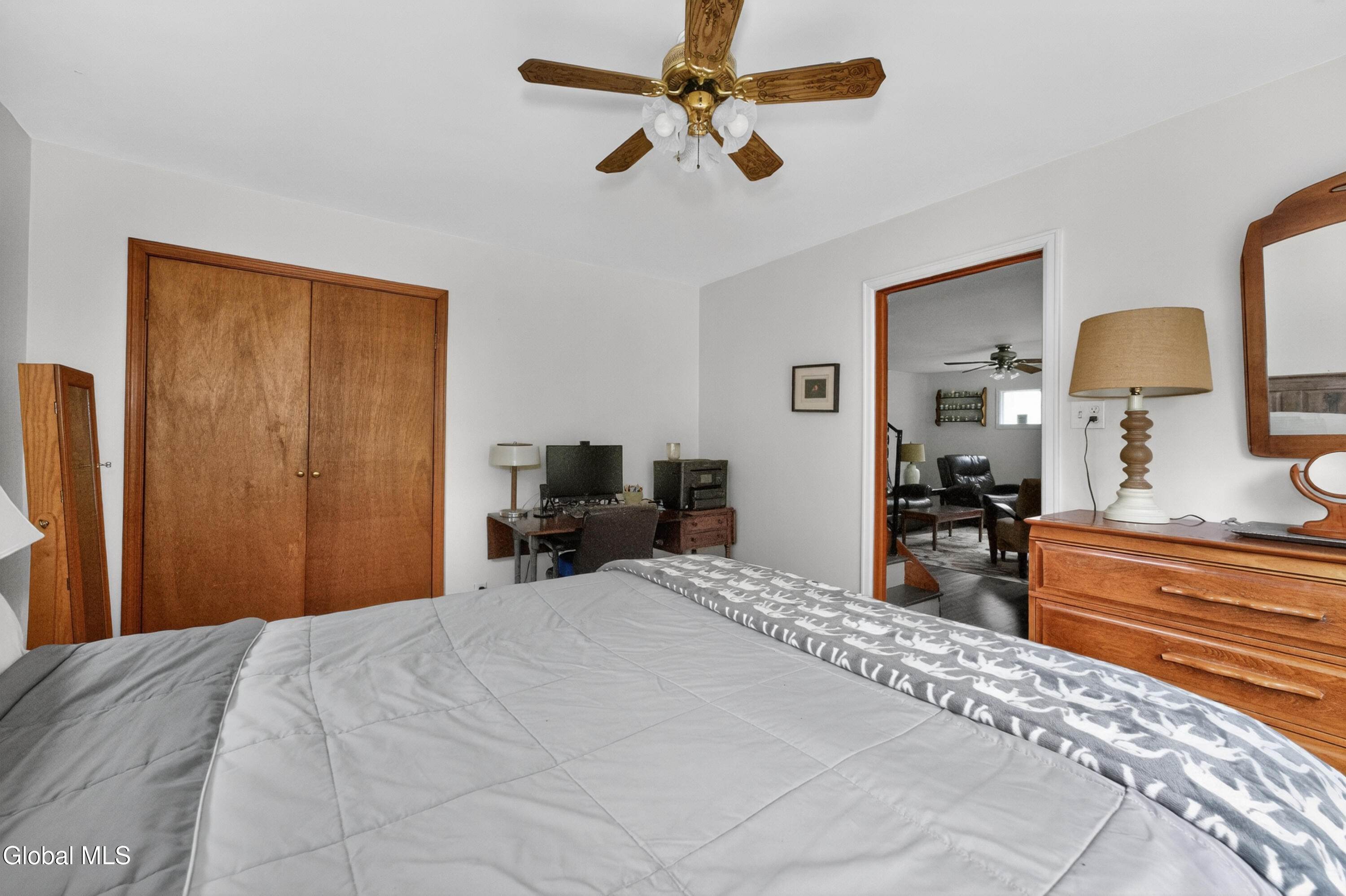 48 Schoolhouse Road Guilderland NY 12203