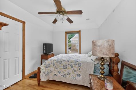 48 Schoolhouse Road Guilderland NY 12203