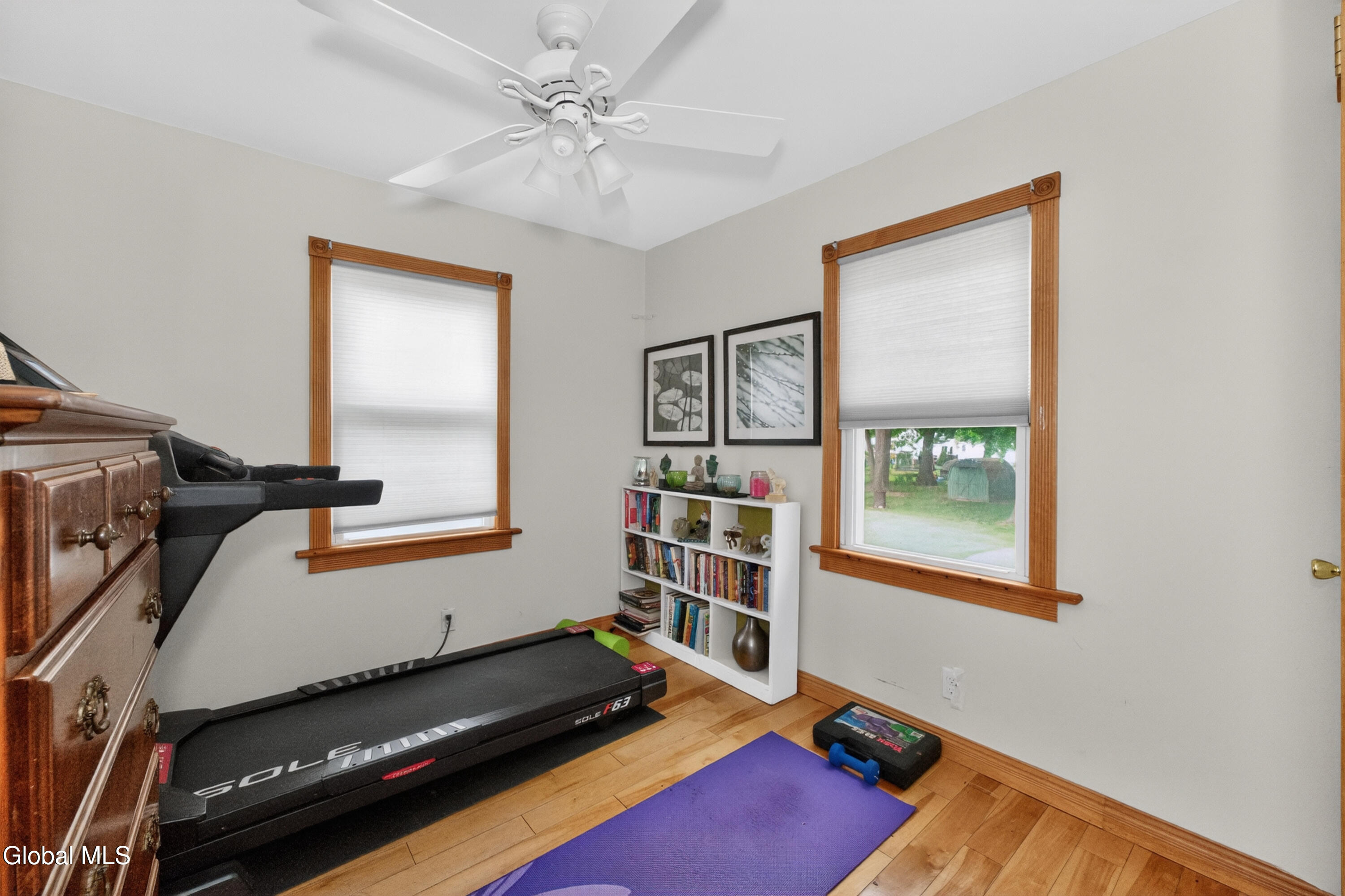 48 Schoolhouse Road Guilderland NY 12203