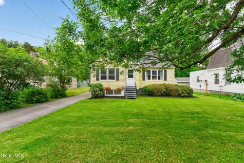48 Schoolhouse Road Guilderland NY 12203