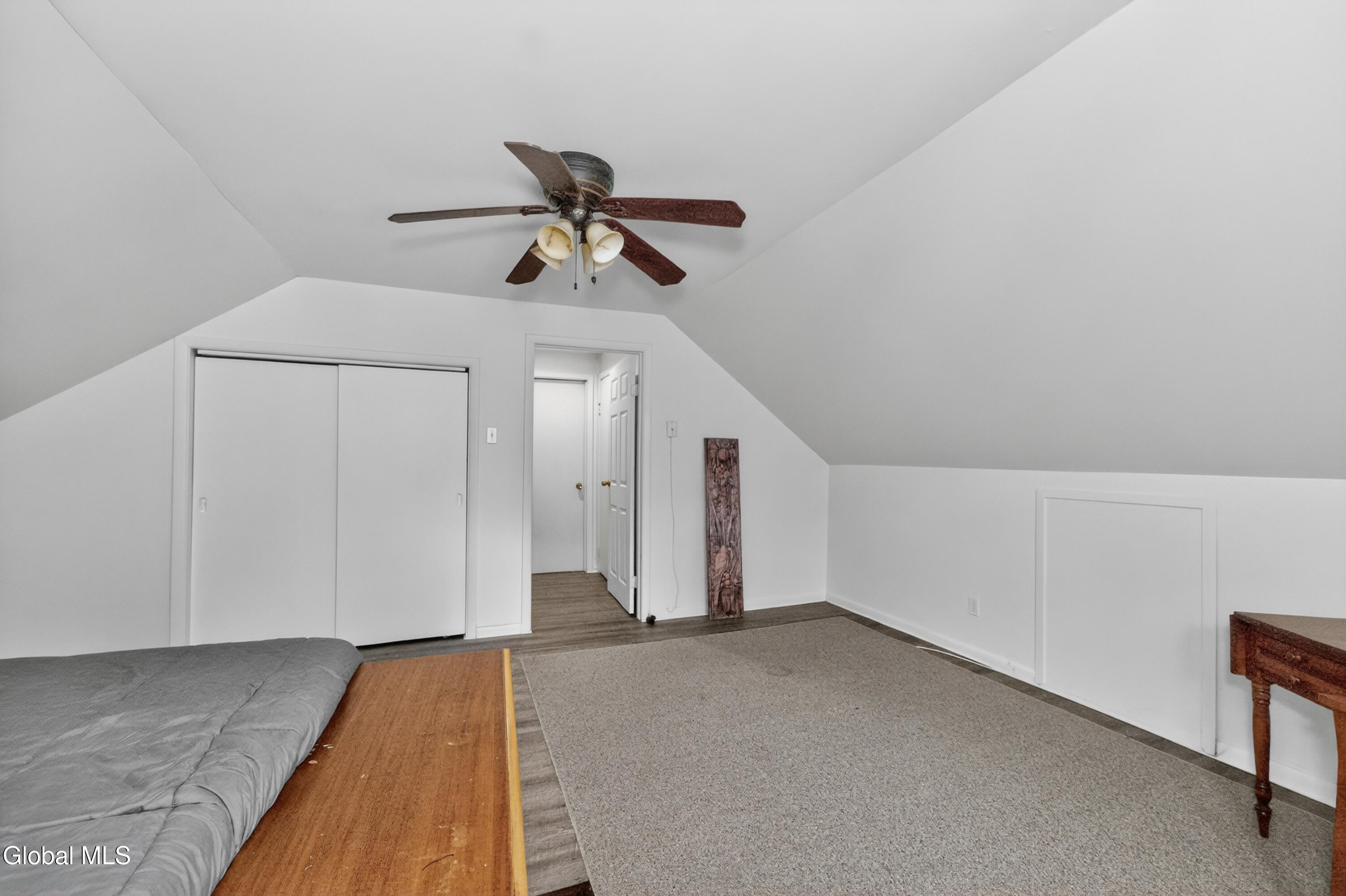 48 Schoolhouse Road Guilderland NY 12203
