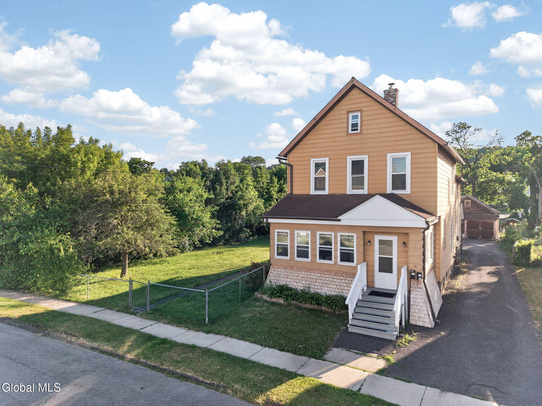 11 Pulver Avenue Ravena NY 12143