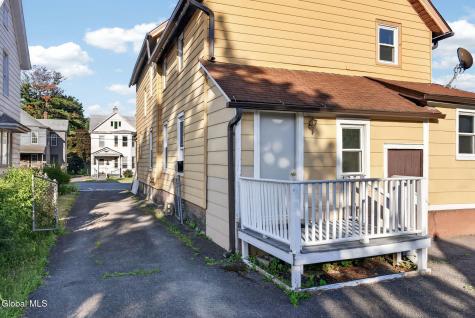 11 Pulver Avenue Ravena NY 12143