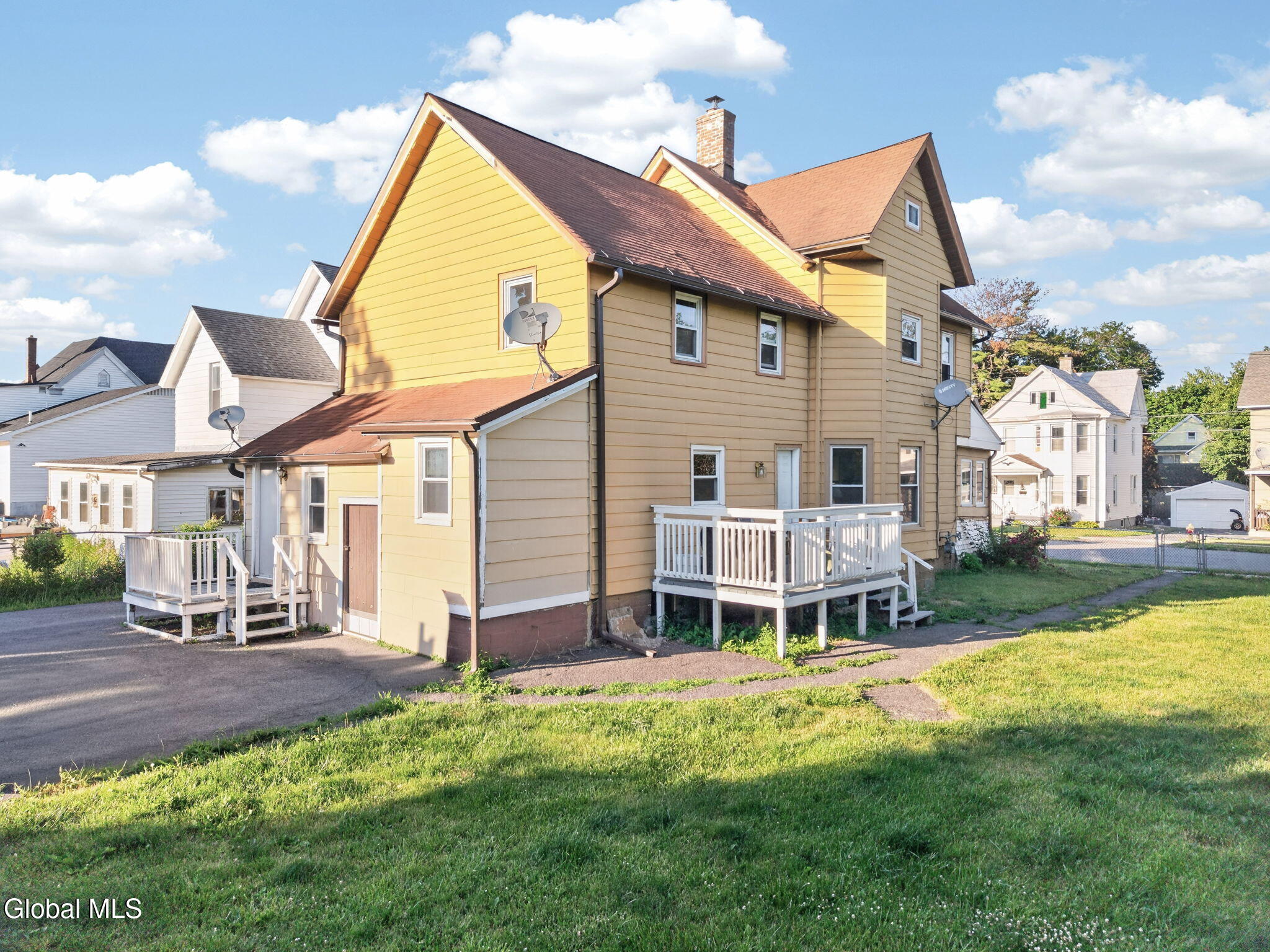 11 Pulver Avenue Ravena NY 12143