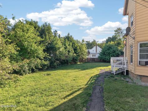 11 Pulver Avenue Ravena NY 12143