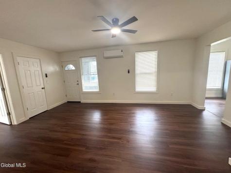 577 6th Avenue Watervliet NY 12189