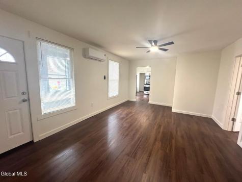 577 6th Avenue Watervliet NY 12189