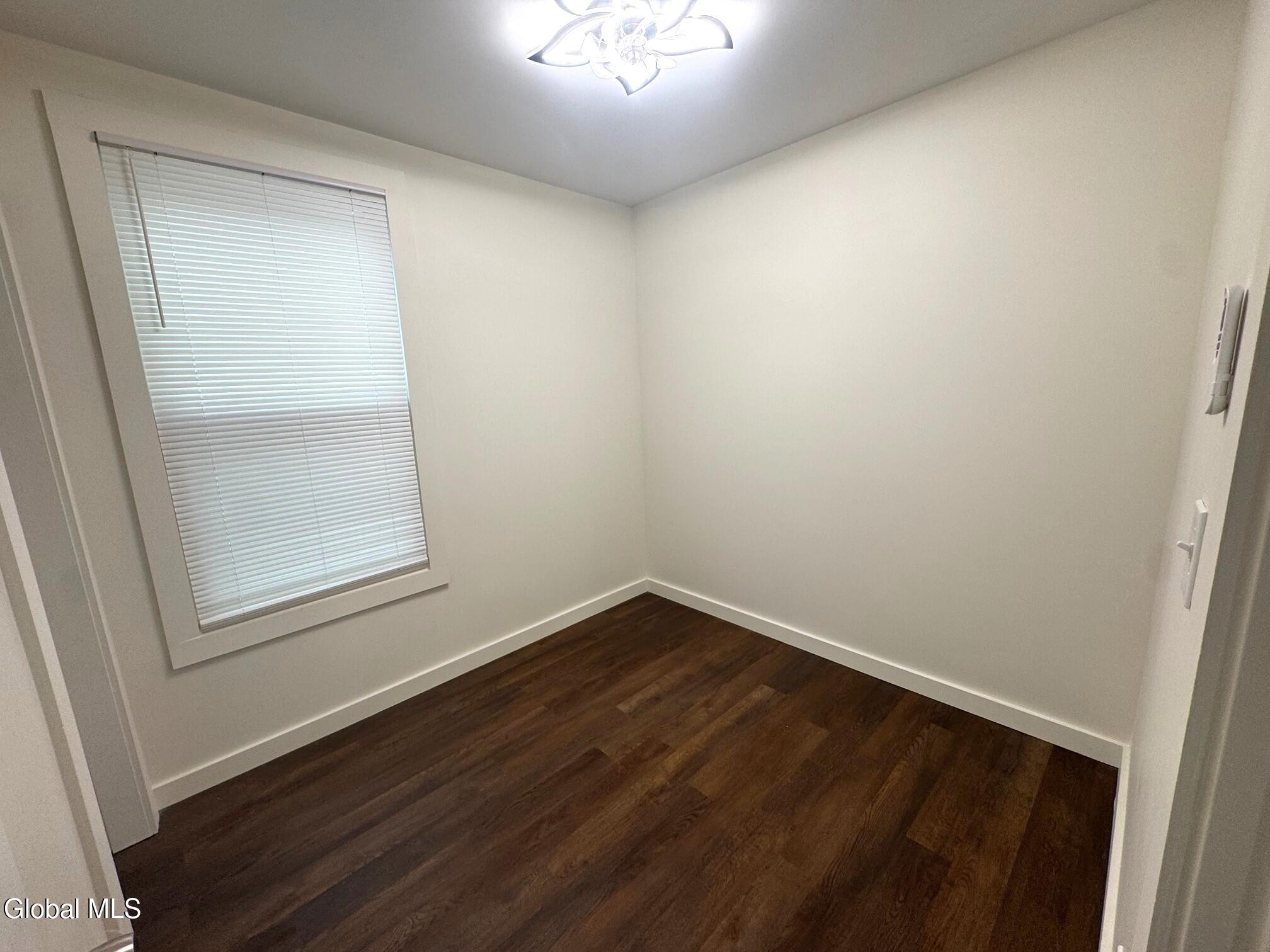 577 6th Avenue Watervliet NY 12189