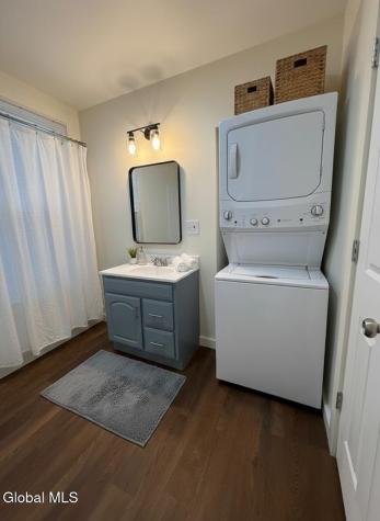 577 6th Avenue Watervliet NY 12189