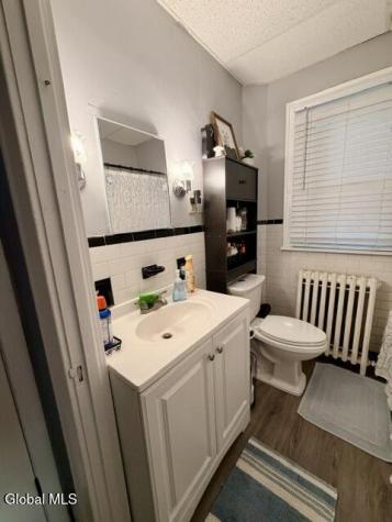 16 Mapleridge Avenue Albany NY 12209
