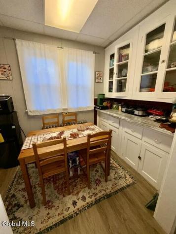 16 Mapleridge Avenue Albany NY 12209