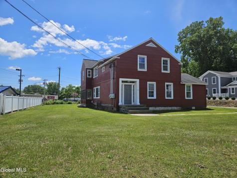 121 Lake Hill Road Burnt Hills NY 12027