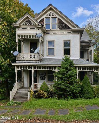 11 Summit Avenue Catskill NY 12414