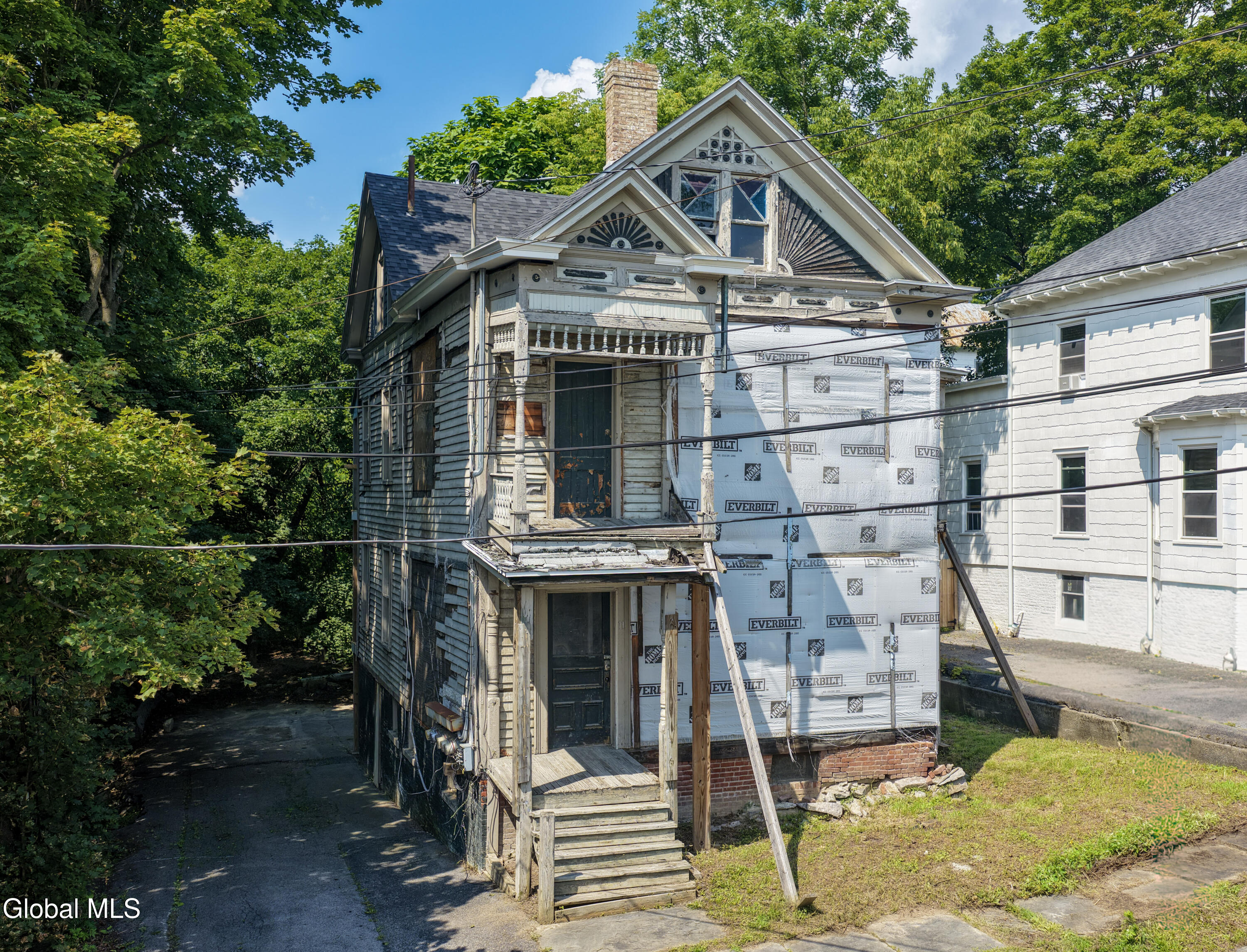 11 Summit Avenue Catskill NY 12414