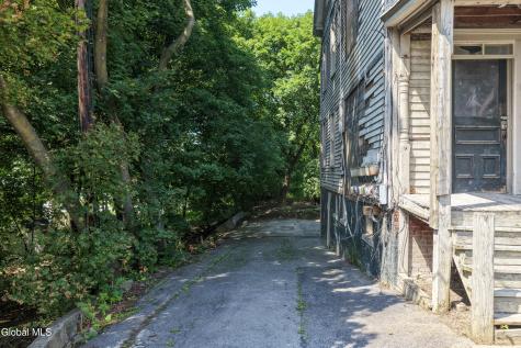 11 Summit Avenue Catskill NY 12414