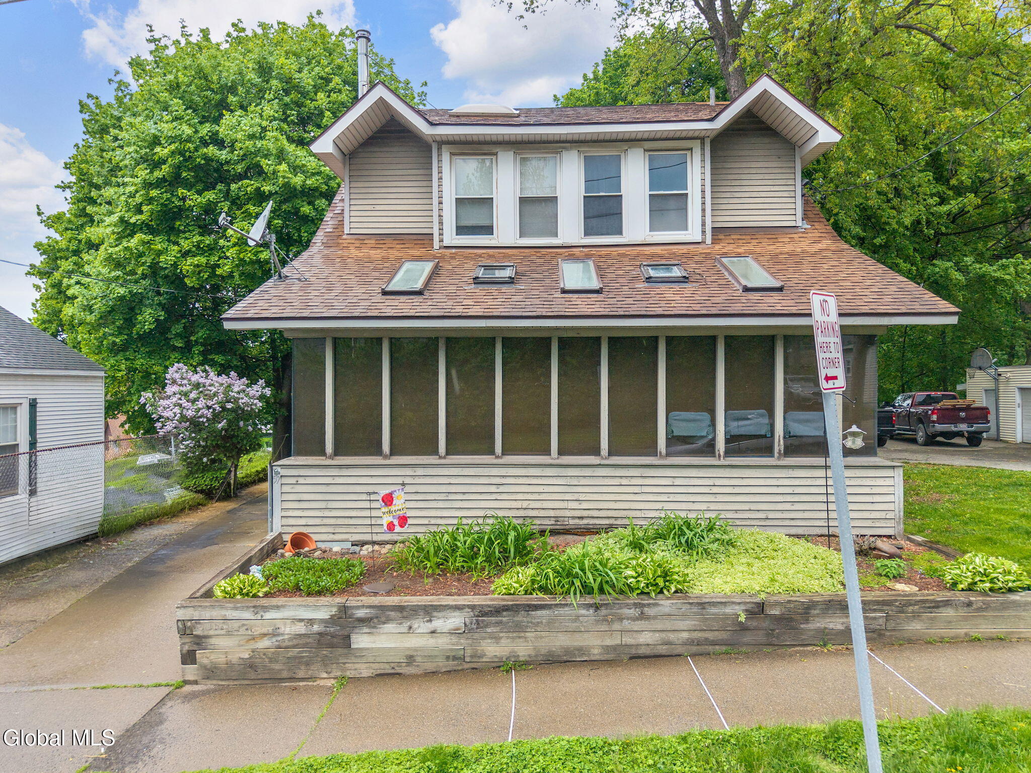 57 Washington Avenue Rensselaer NY 12144