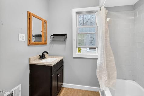 205 Vley Road Scotia NY 12302