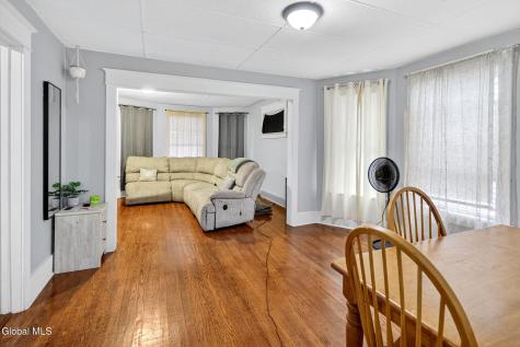 205 Vley Road Scotia NY 12302
