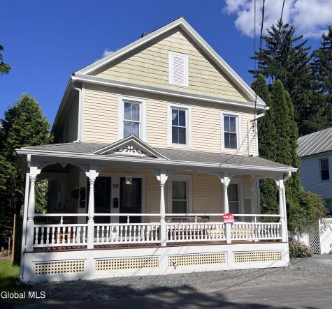 98 Walworth Street Saratoga Springs NY 12866