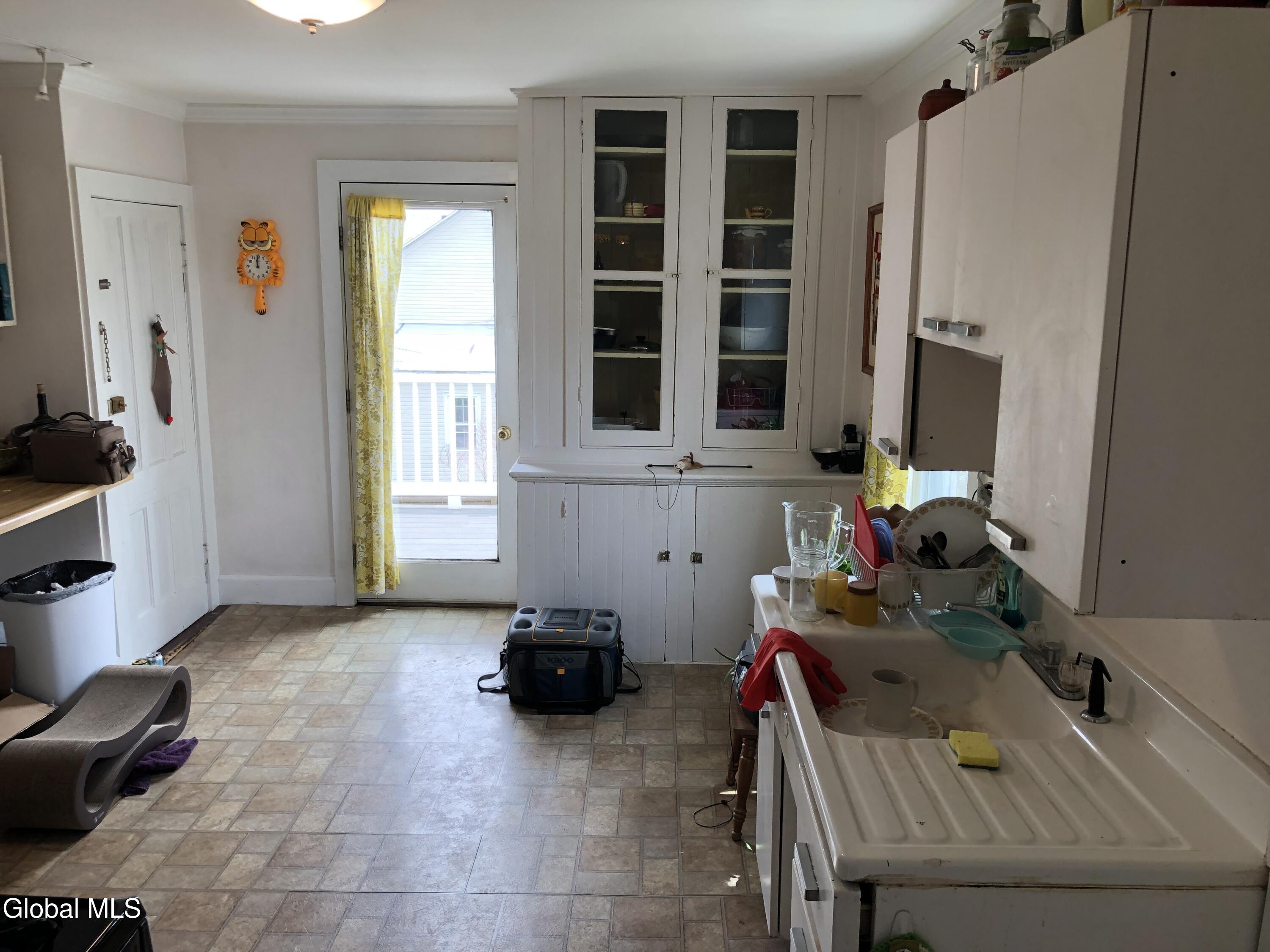 98 Walworth Street Saratoga Springs NY 12866