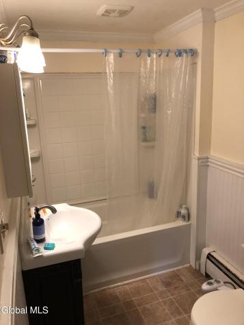 98 Walworth Street Saratoga Springs NY 12866