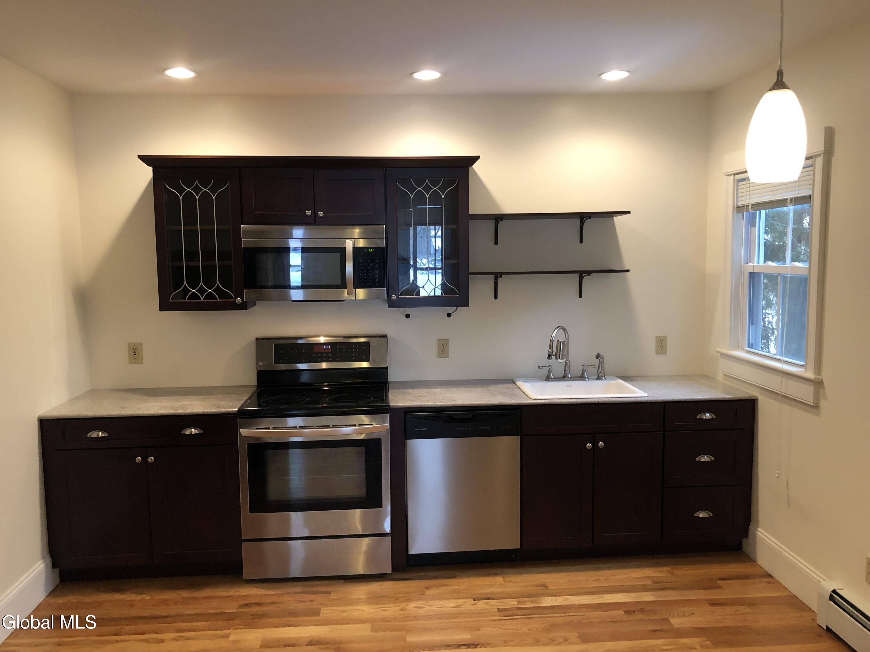 98 Walworth Street Saratoga Springs NY 12866