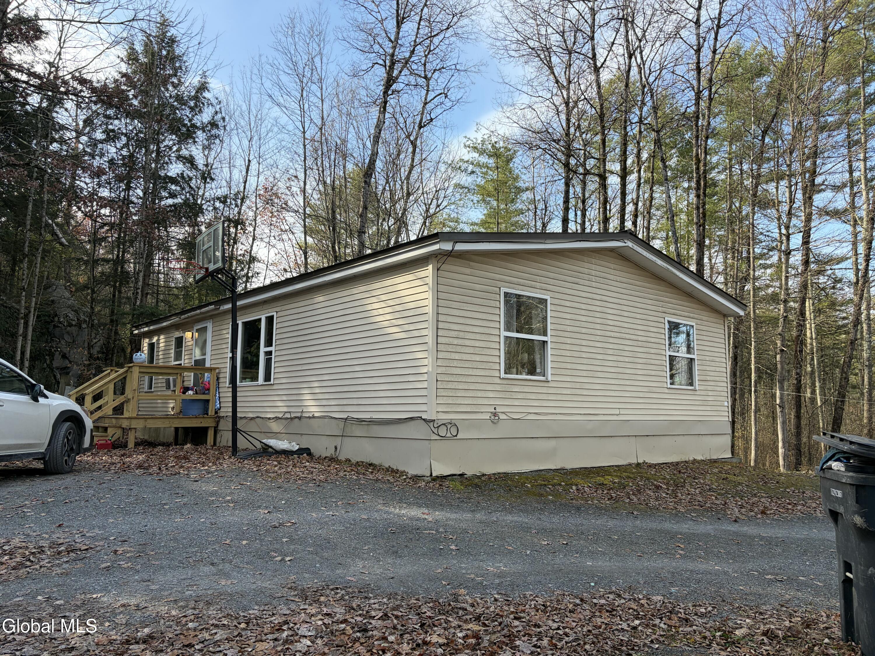 63-140 Lemayville Way Whitehall NY 12887