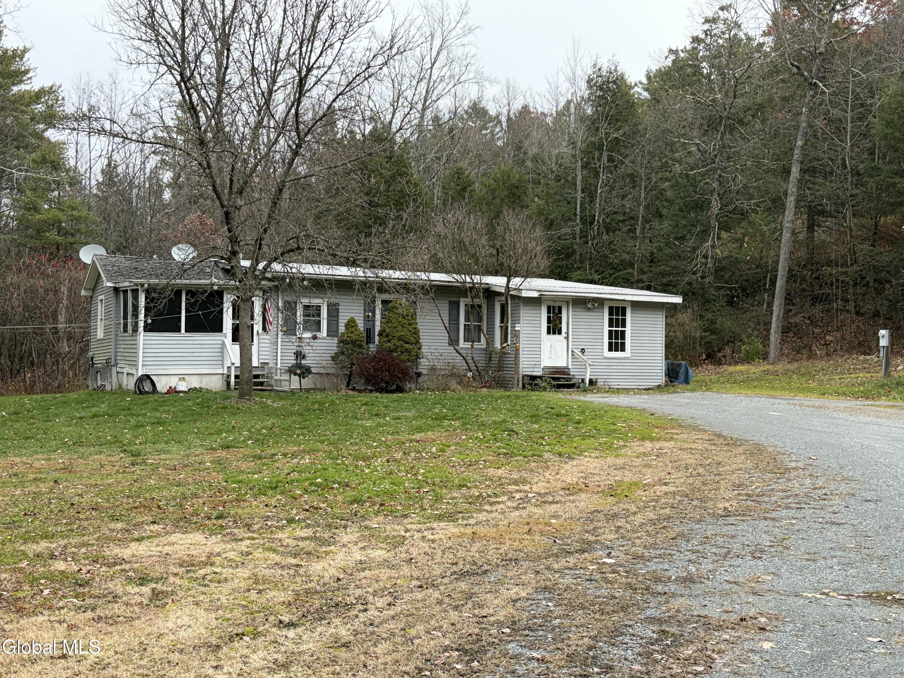 63-140 Lemayville Way Whitehall NY 12887