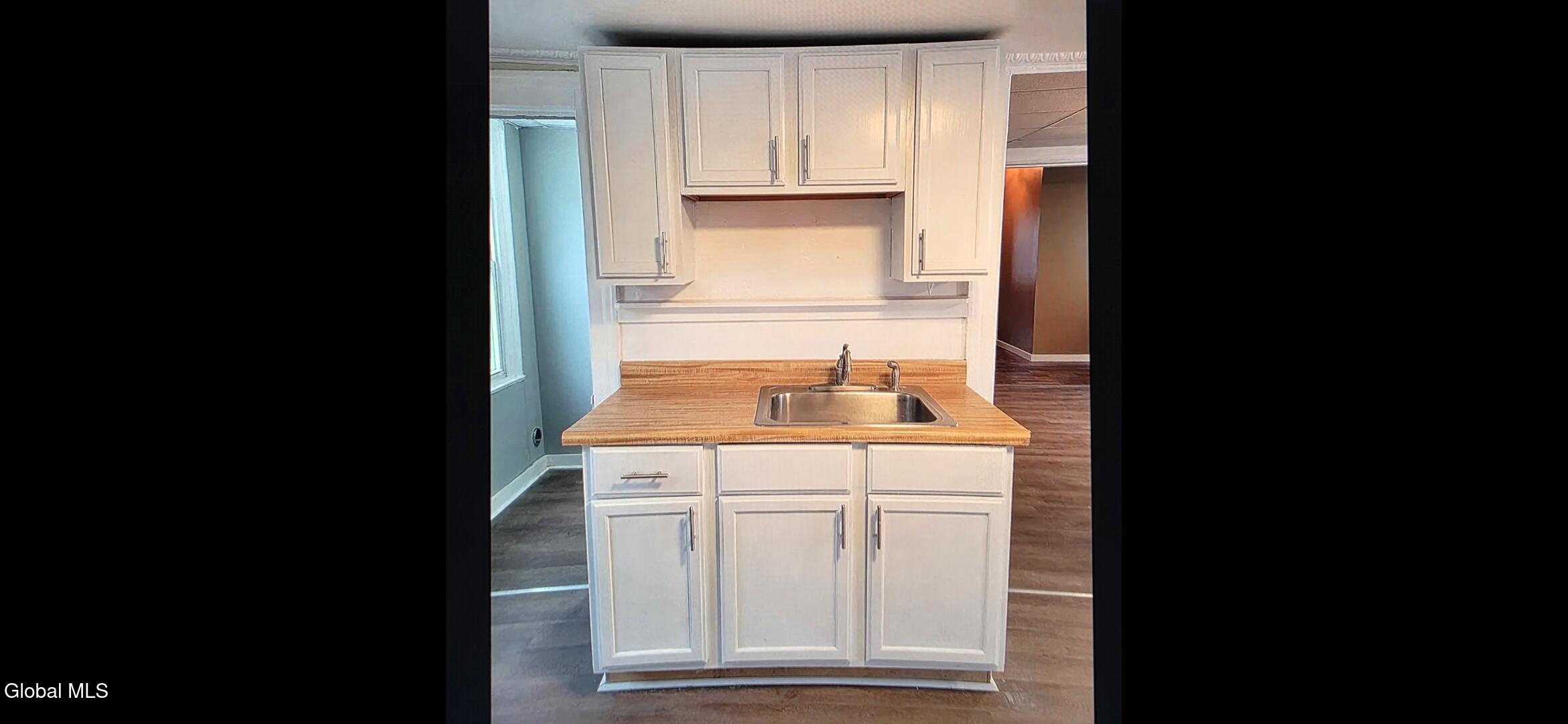 41 Paine Street Green Island NY 12183