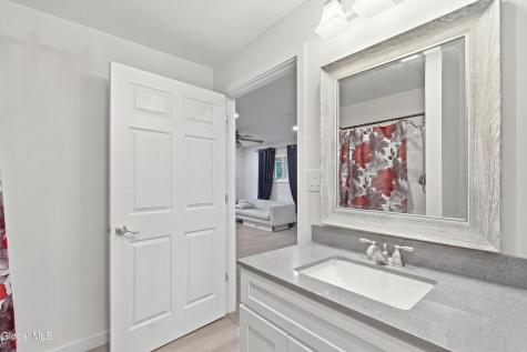 51 E Hill Road Schodack NY 12063