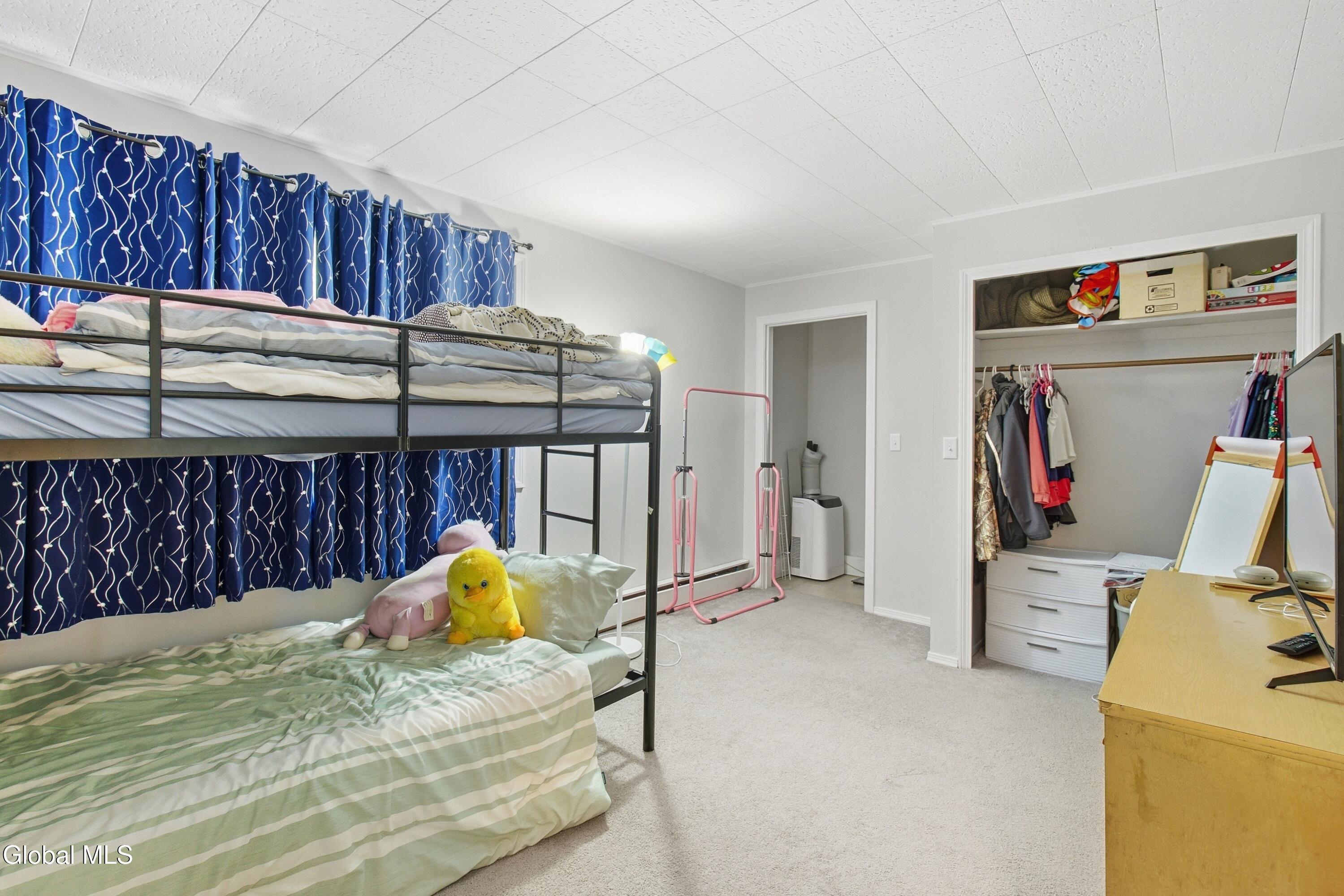 51 E Hill Road Schodack NY 12063