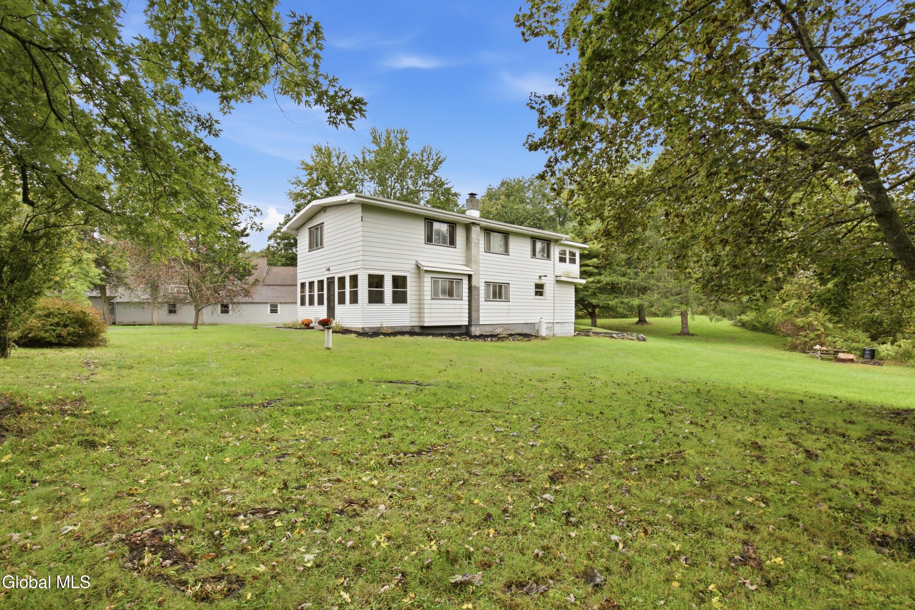 51 E Hill Road Schodack NY 12063