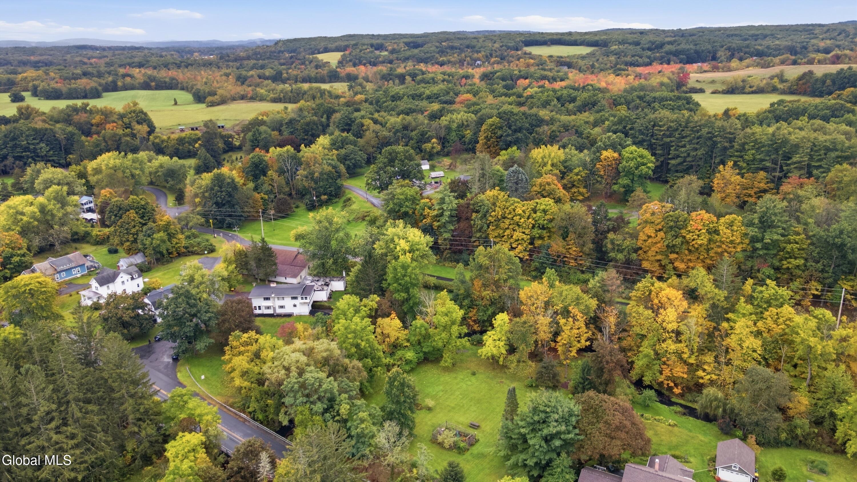 51 E Hill Road Schodack NY 12063