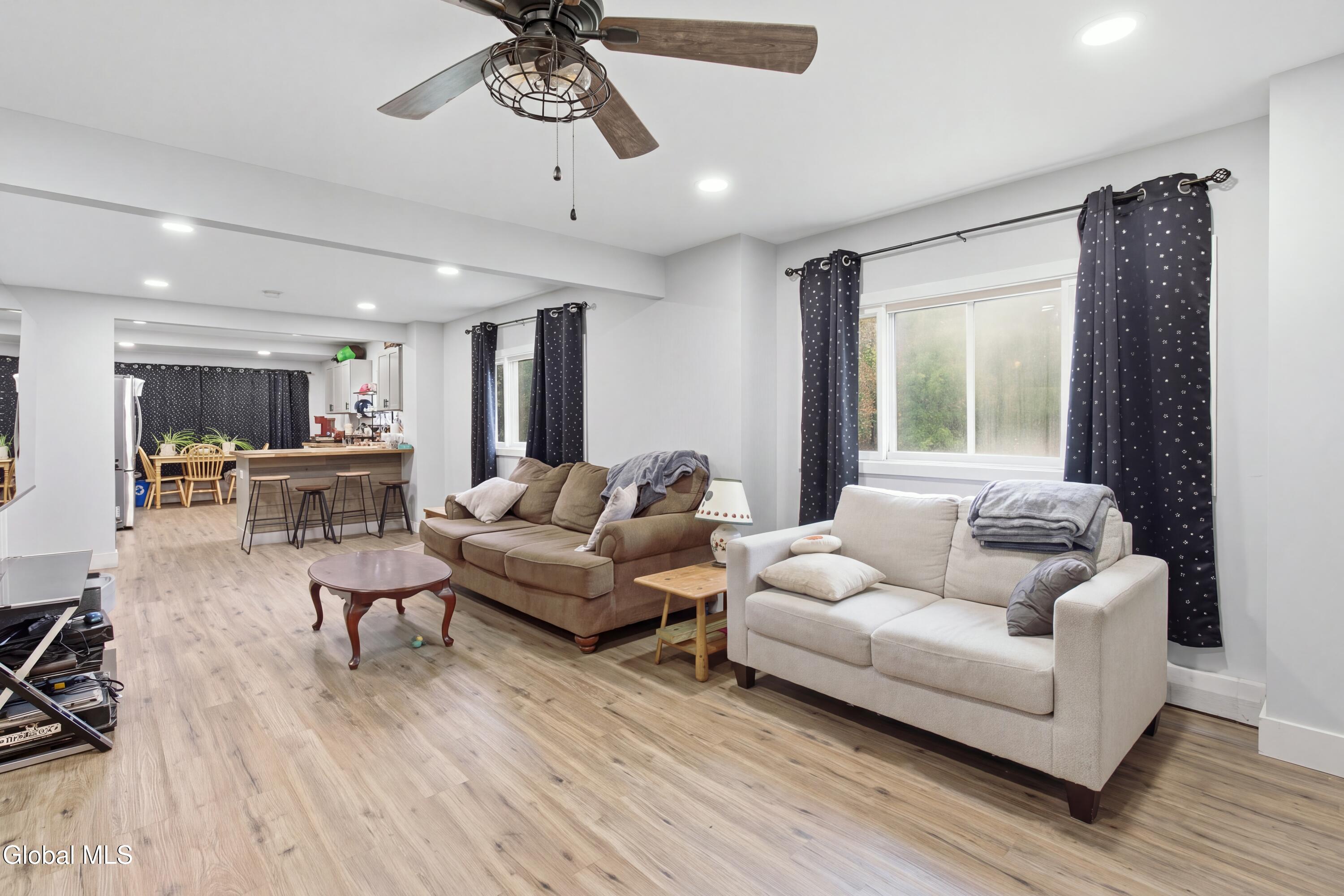 51 E Hill Road Schodack NY 12063