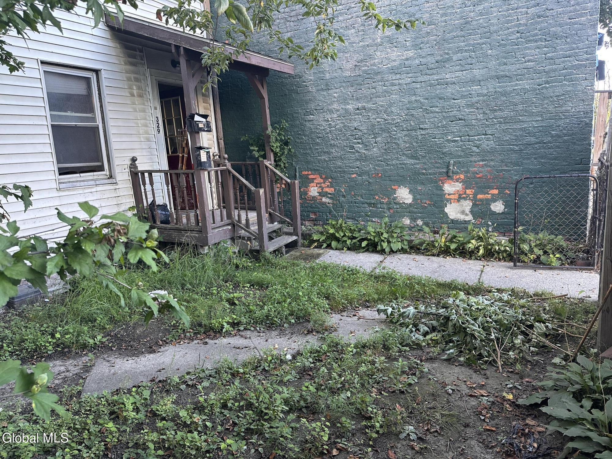329 1st Street Troy NY 12180