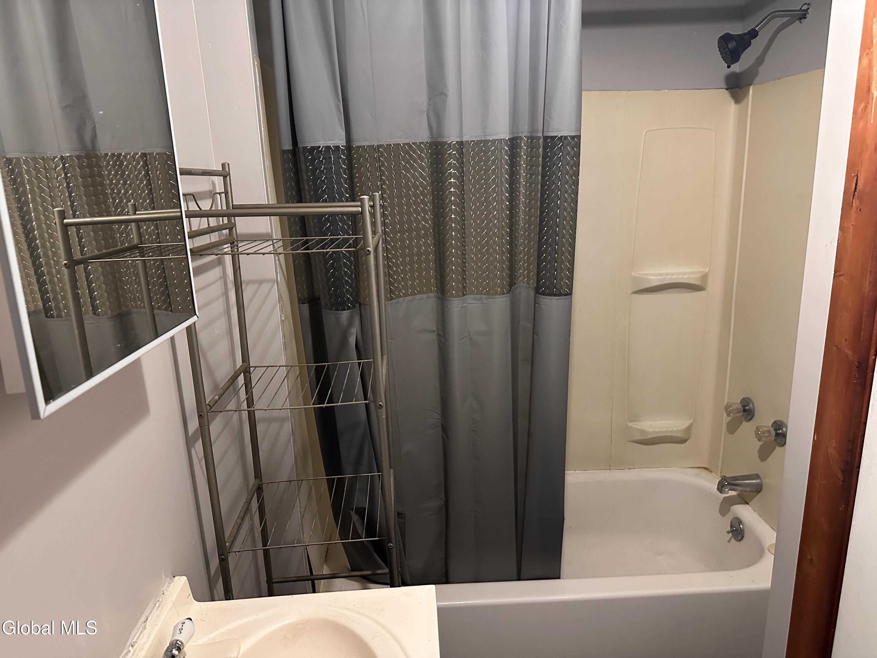 329 1st Street Troy NY 12180