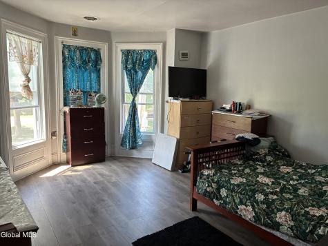 603 Nott Street Schenectady NY 12308
