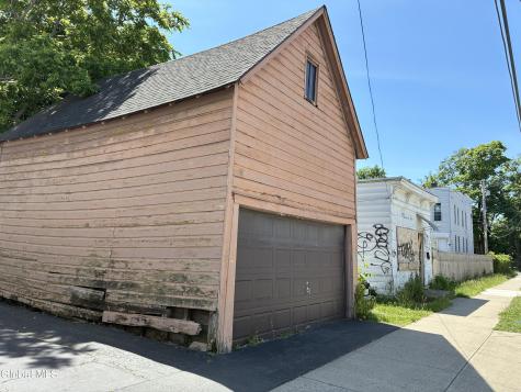 603 Nott Street Schenectady NY 12308
