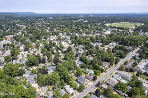 121 Lincoln Avenue Saratoga Springs NY 12866