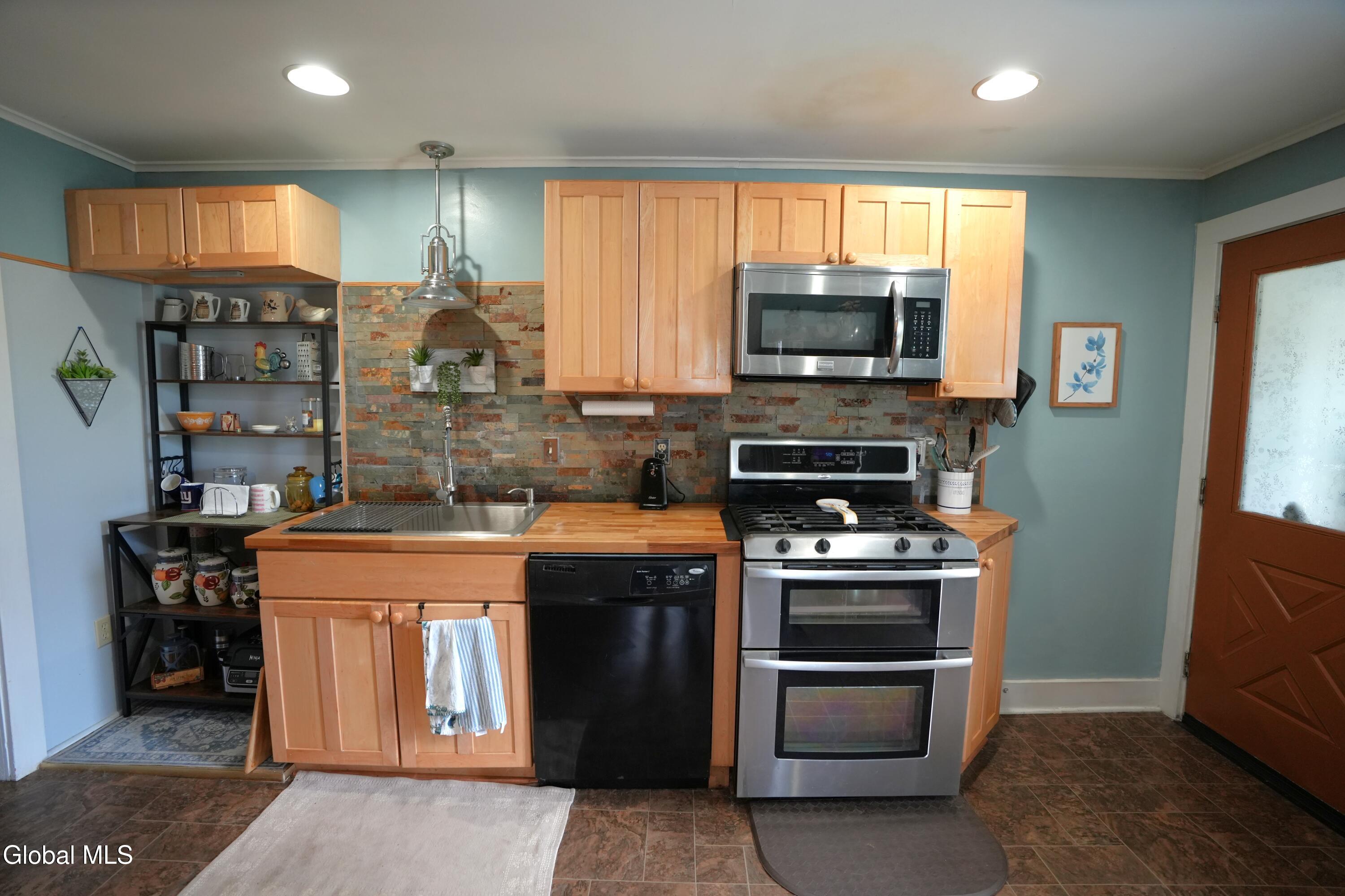 451 N Perry Street Johnstown NY 12095