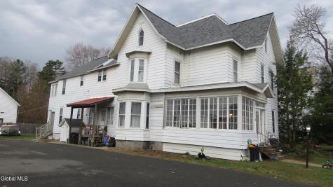 15 First Avenue Broadalbin NY 12025