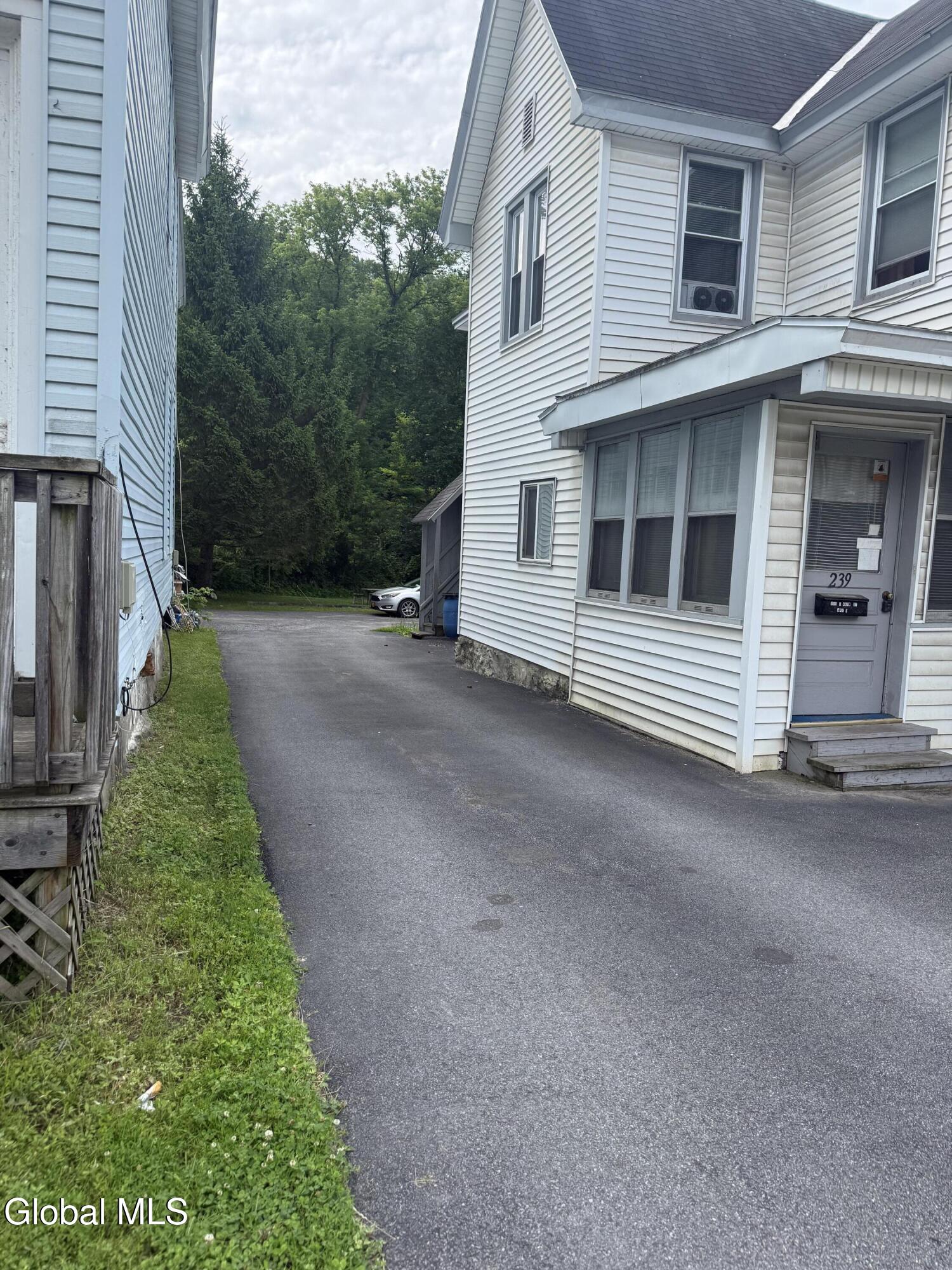 239 S Main Street Gloversville NY 12078